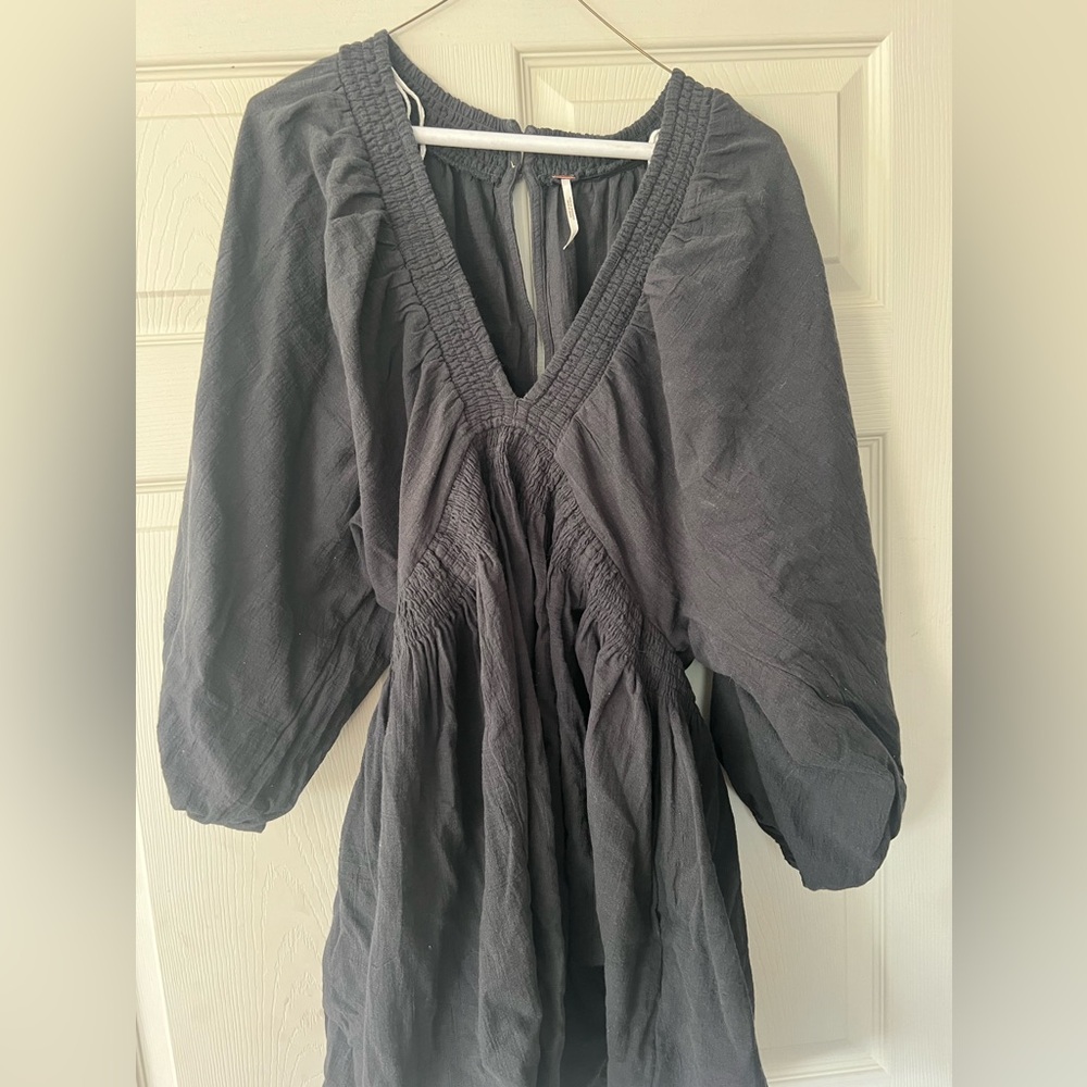 Free Black V-Neck Dress